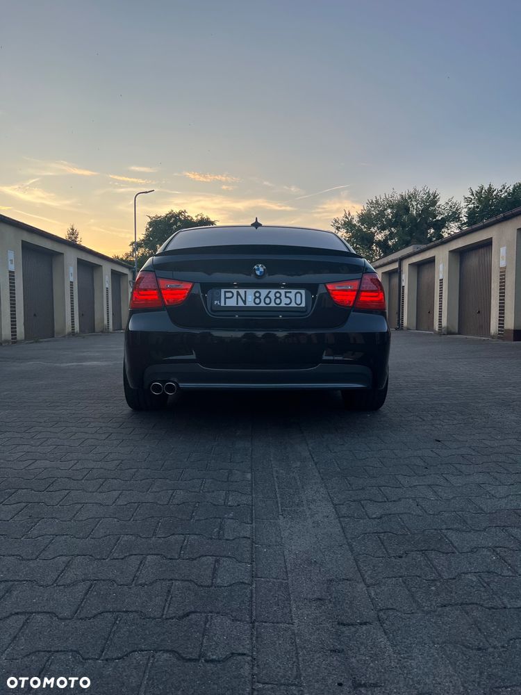 BMW Seria 3 320d - 8