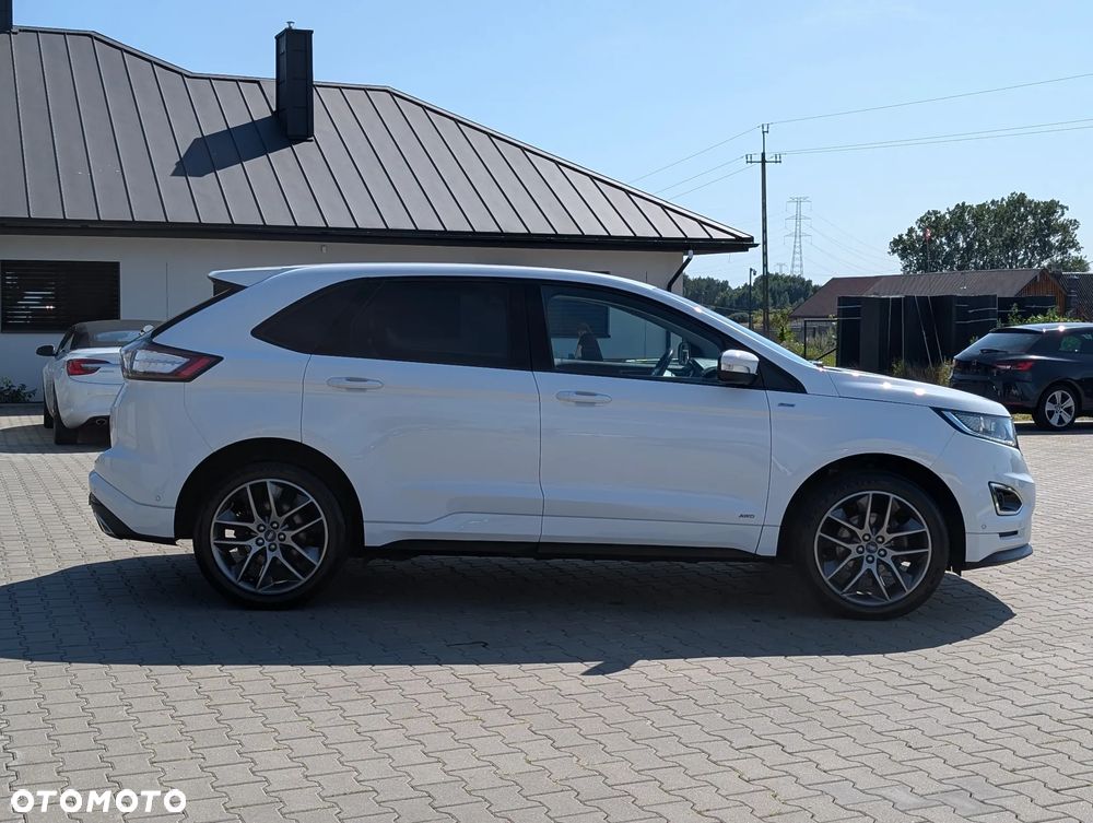 Ford Edge 2.0 TDCi Bi-Turbo 4x4 ST-LINE - 17