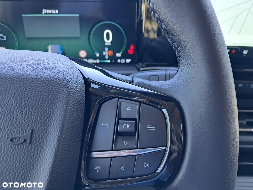 Ford Tourneo Custom 2.5 PHEV CVT 340 L2 Titanium - 27
