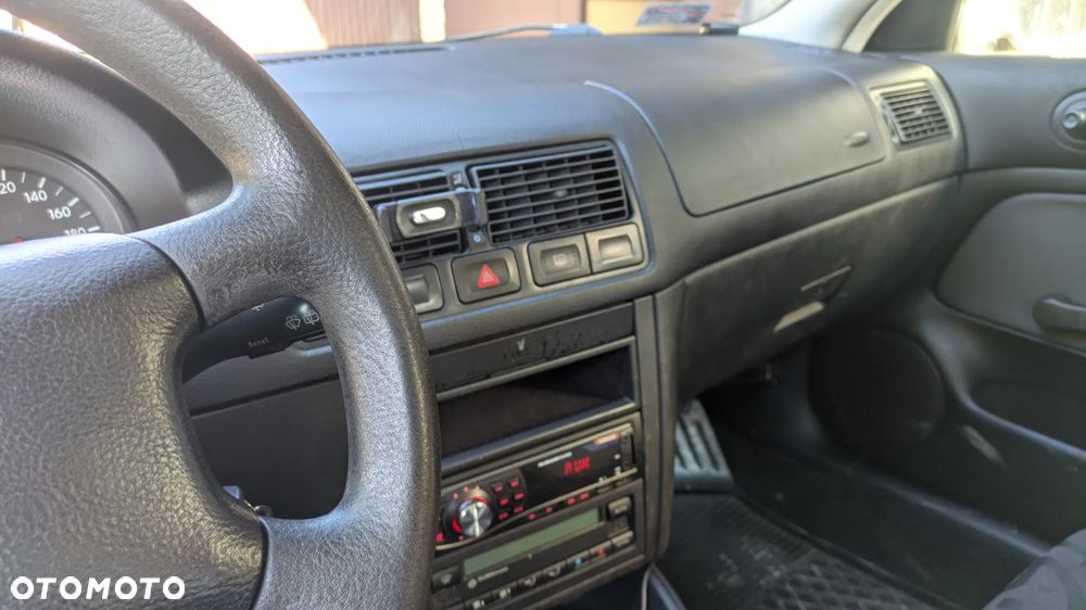 Volkswagen Golf 1.9 TDI GTI - 15