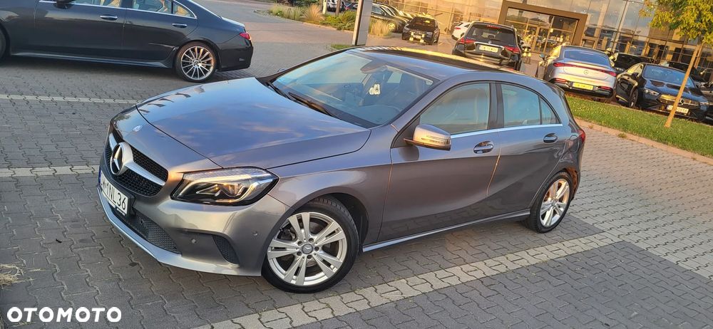 Mercedes-Benz Klasa A 180 7G-DCT Style - 3