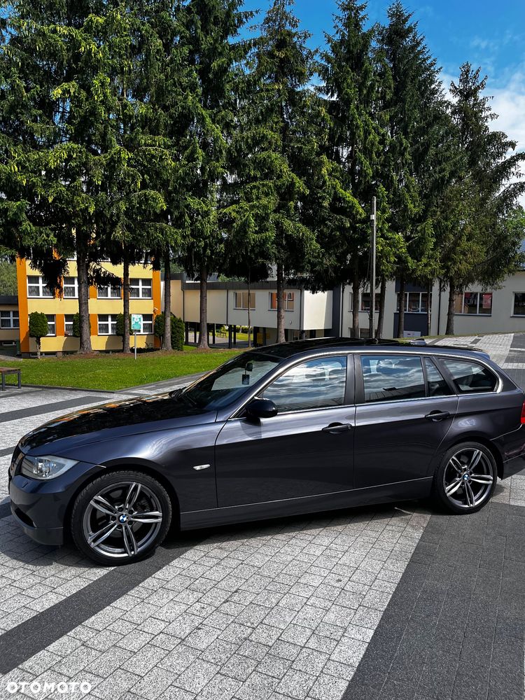 BMW Seria 3 325i xDrive - 20