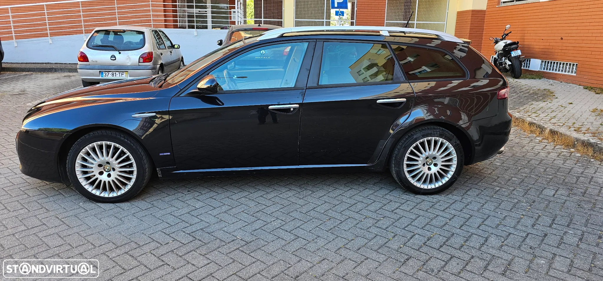 Alfa Romeo 159 Sportwagon 1.9 JTDm 16V Q-Tronic Sportiva - 4