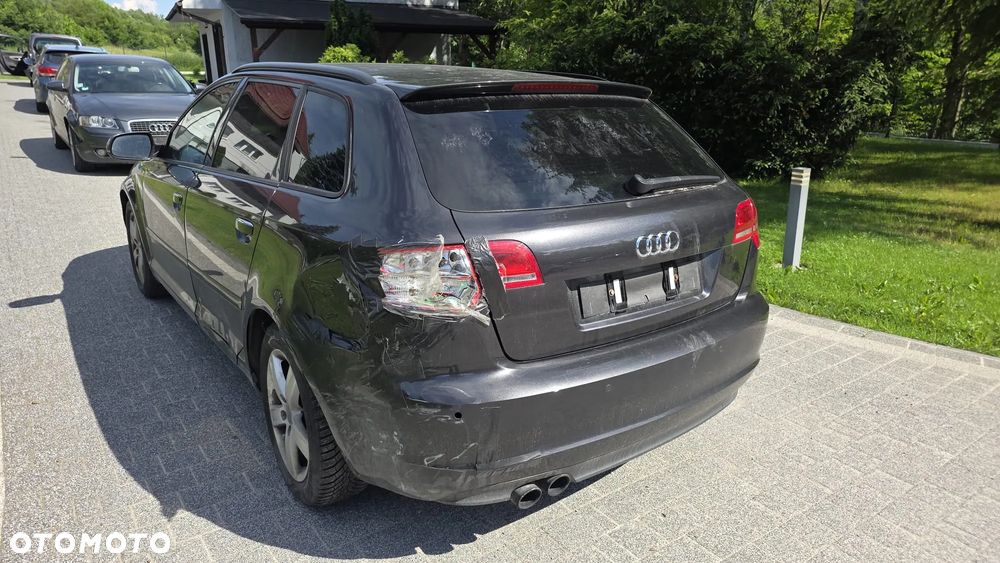 Audi A3 Sportback 1.8 TFSI Attraction - 7