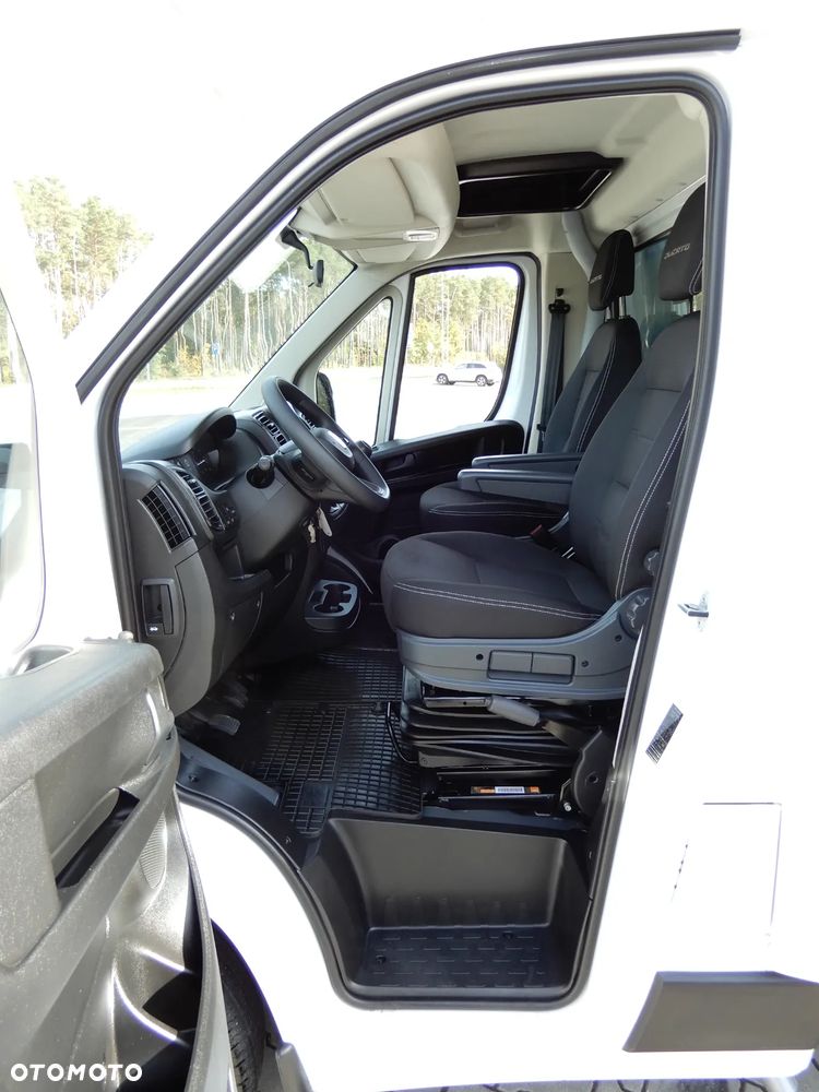 Fiat Ducato Serii 8 MAXI Wzmacniany 2.2 MultiJet3 H3-POWER 180 KM FIRANA 4.91 CM 10 E.Palet Tempomat Android Auto Carplay GWARANCJA FABRYCZNA Stan Auta JAK NOWY OKAZJA - 31