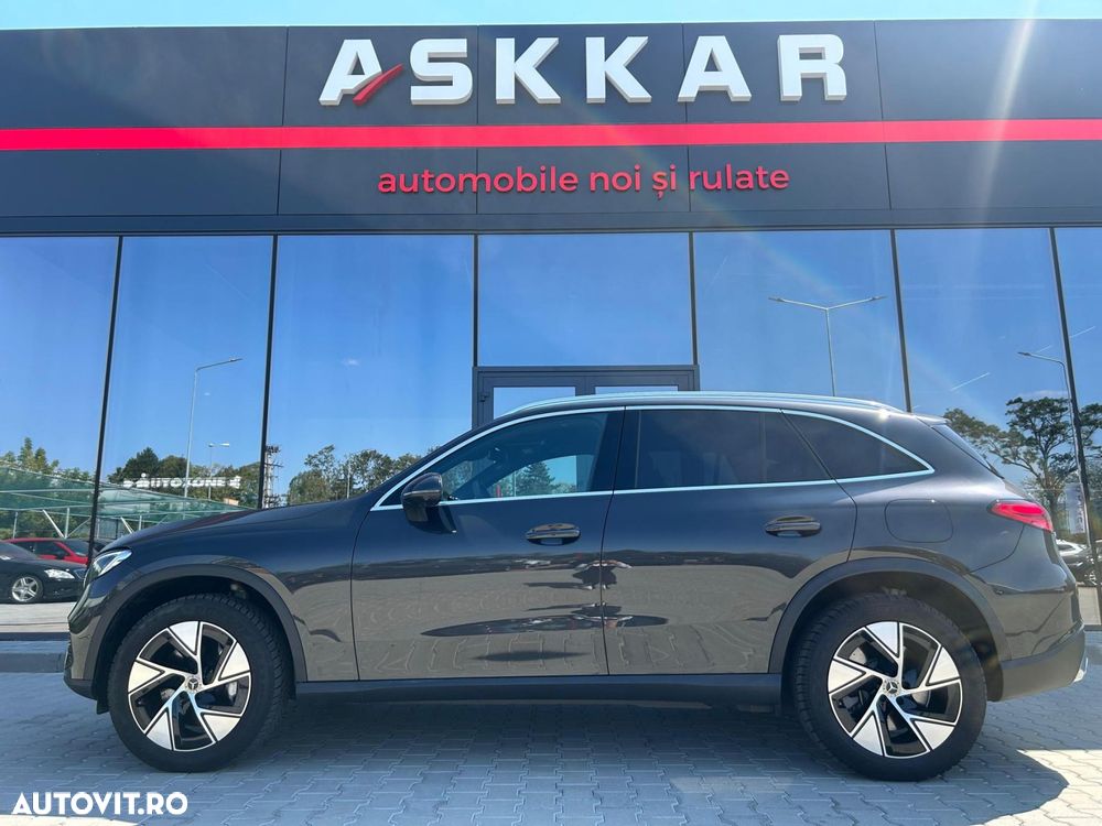 Mercedes-Benz GLC 300 e 4Matic 9G-TRONIC Exclusive - 9