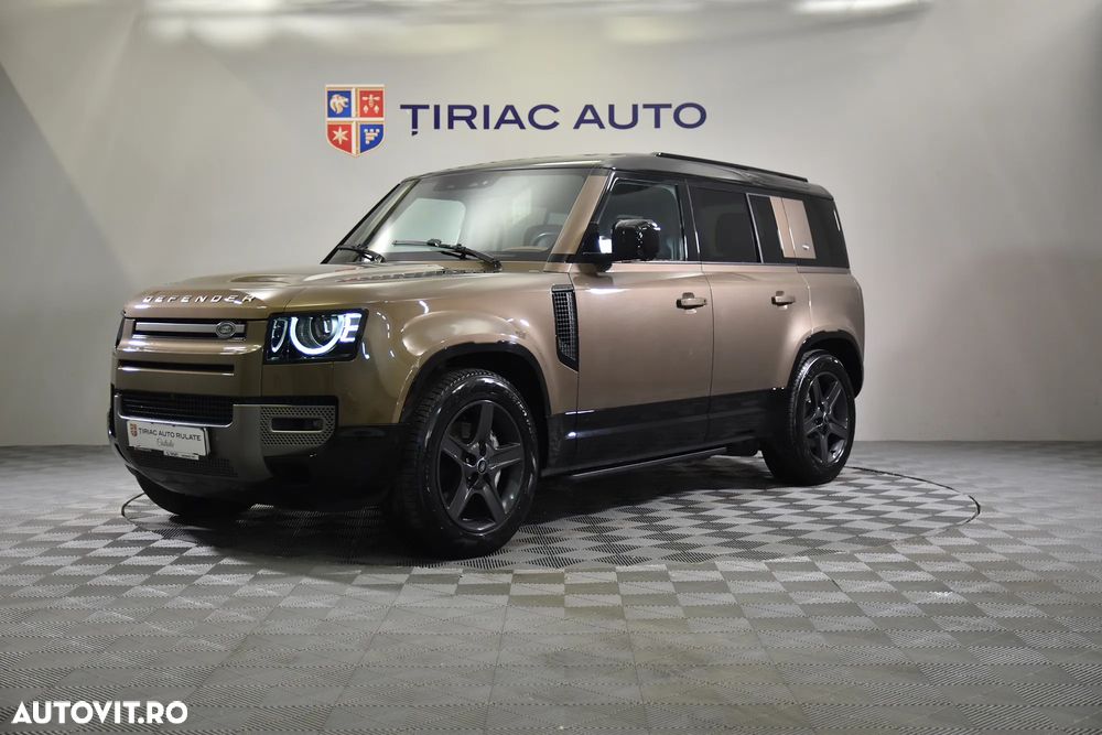 Land Rover Defender - 1