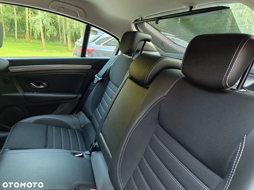Renault Laguna 2.0 dCi Tech Run ESM - 24