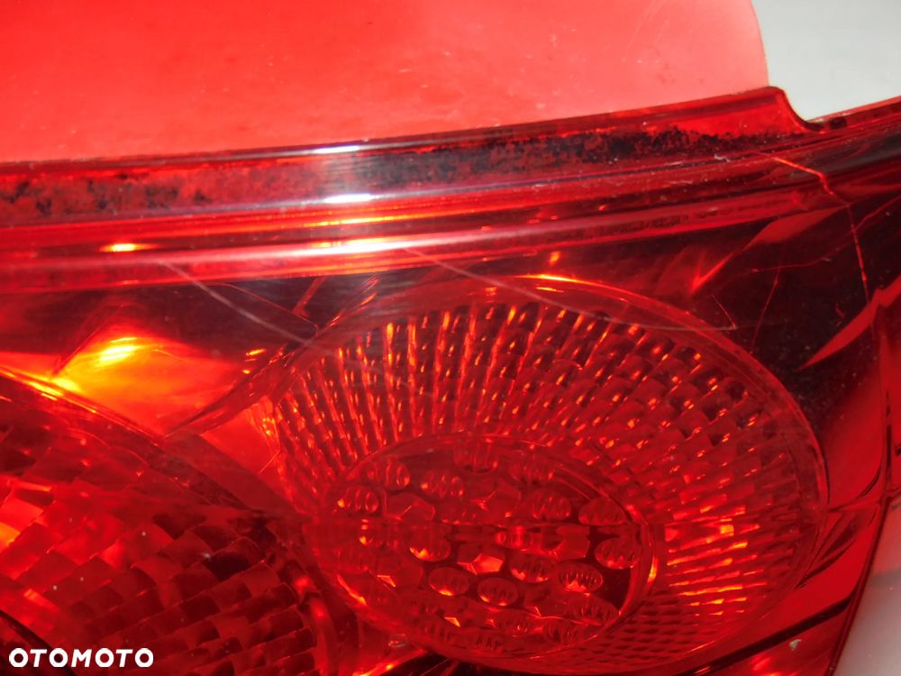 ORYGINAŁ lampa tylna tył prawa Peugeot 307 FL lift HB hatchback 05-07r - 13