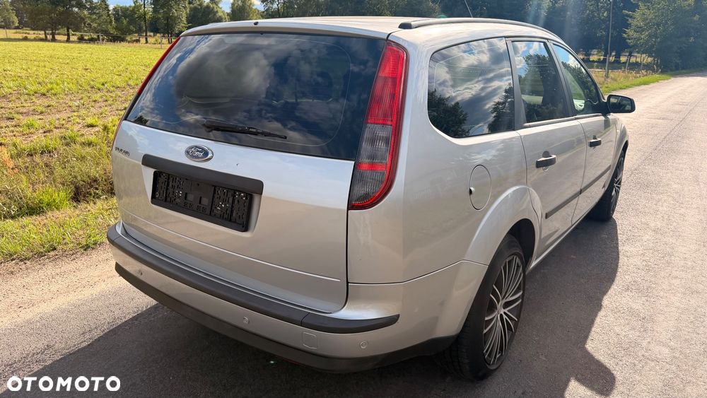 Ford Focus 1.6 Comfort - 8