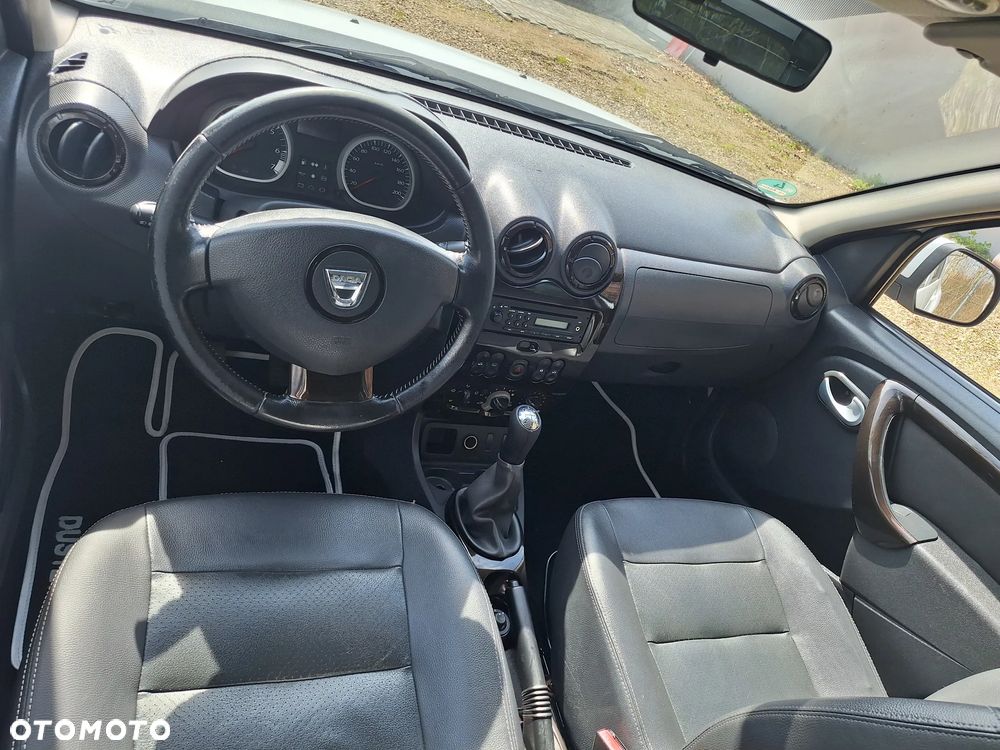 Dacia Duster 1.6 - 22