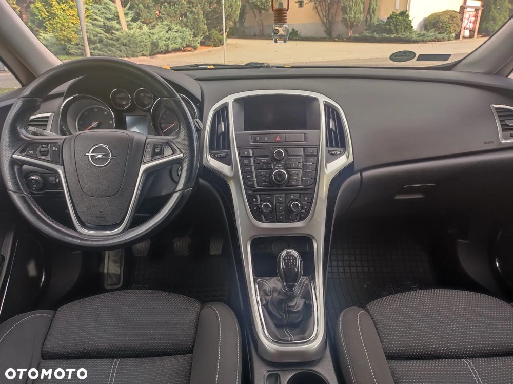 Opel Astra - 14