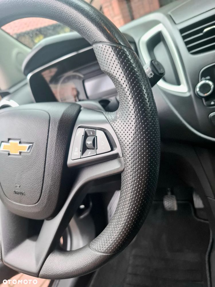 Chevrolet Trax 1.4T AWD LS - 28