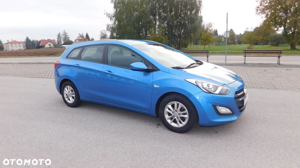 Hyundai i30 1.6 Comfort - 4