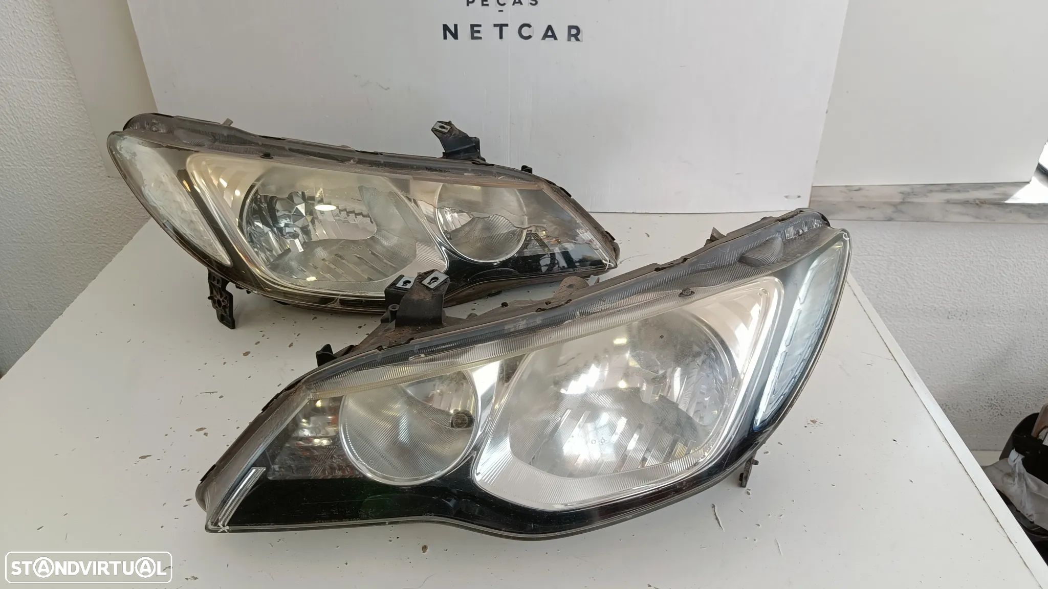 Farol óptica Honda Civic 4 portas 2006 - 1