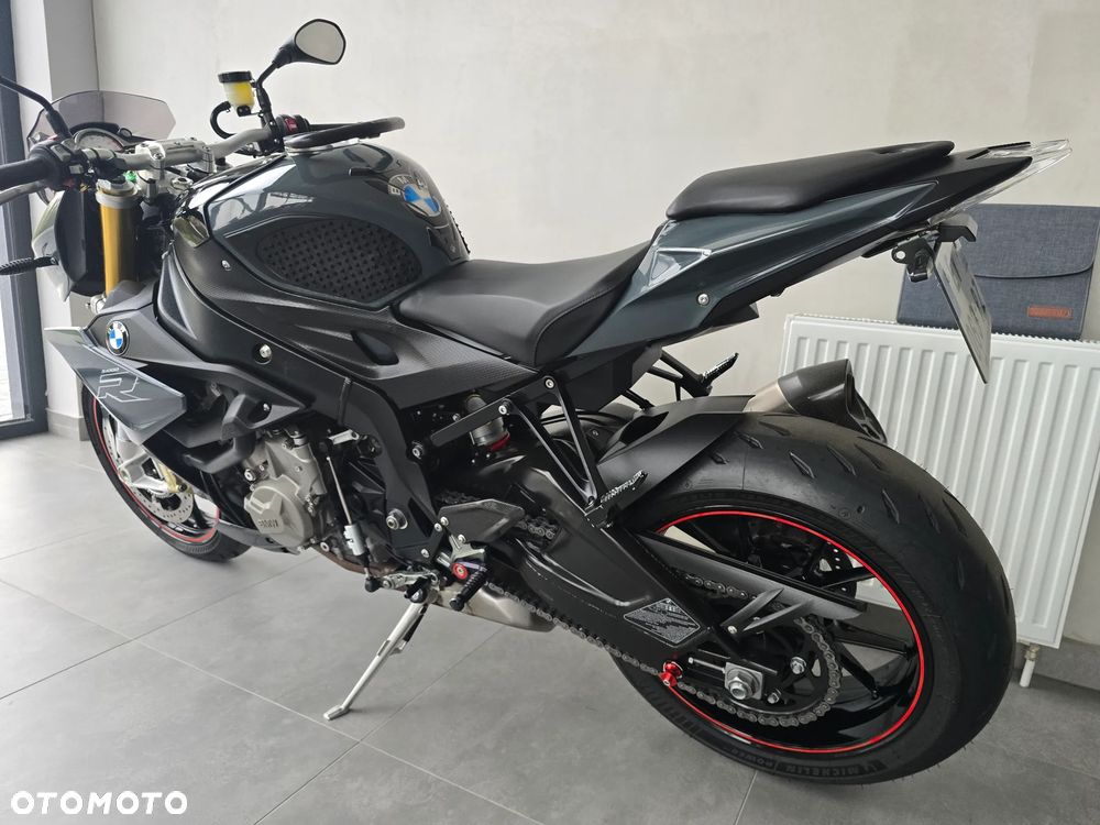 BMW S - 30
