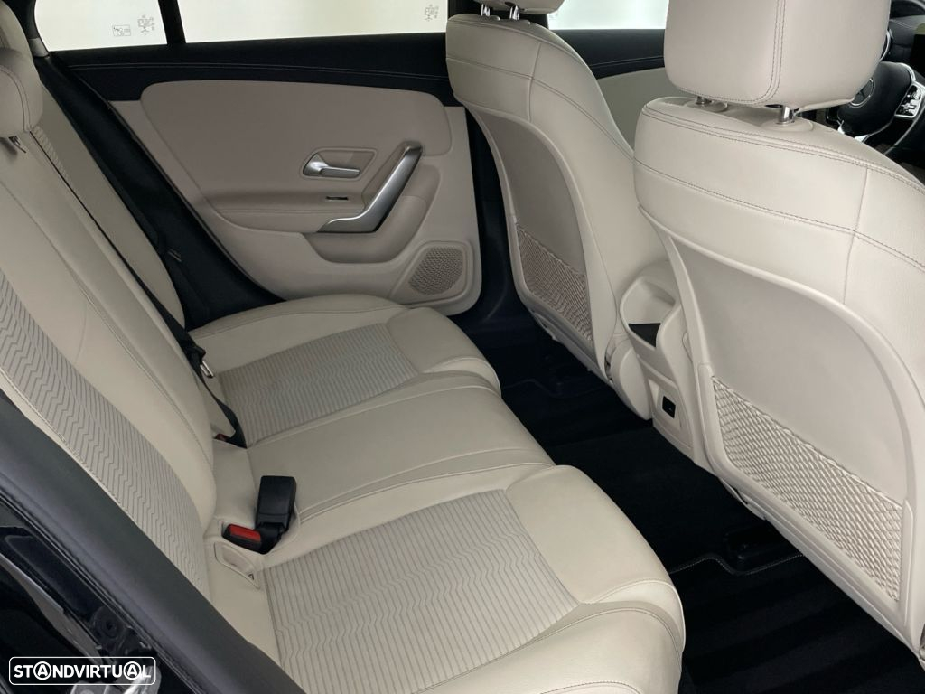 Mercedes-Benz CLA 250 e Shooting Brake Style Plus - 24