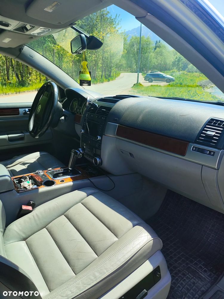 Volkswagen Touareg 3.2 V6 Tiptr - 4