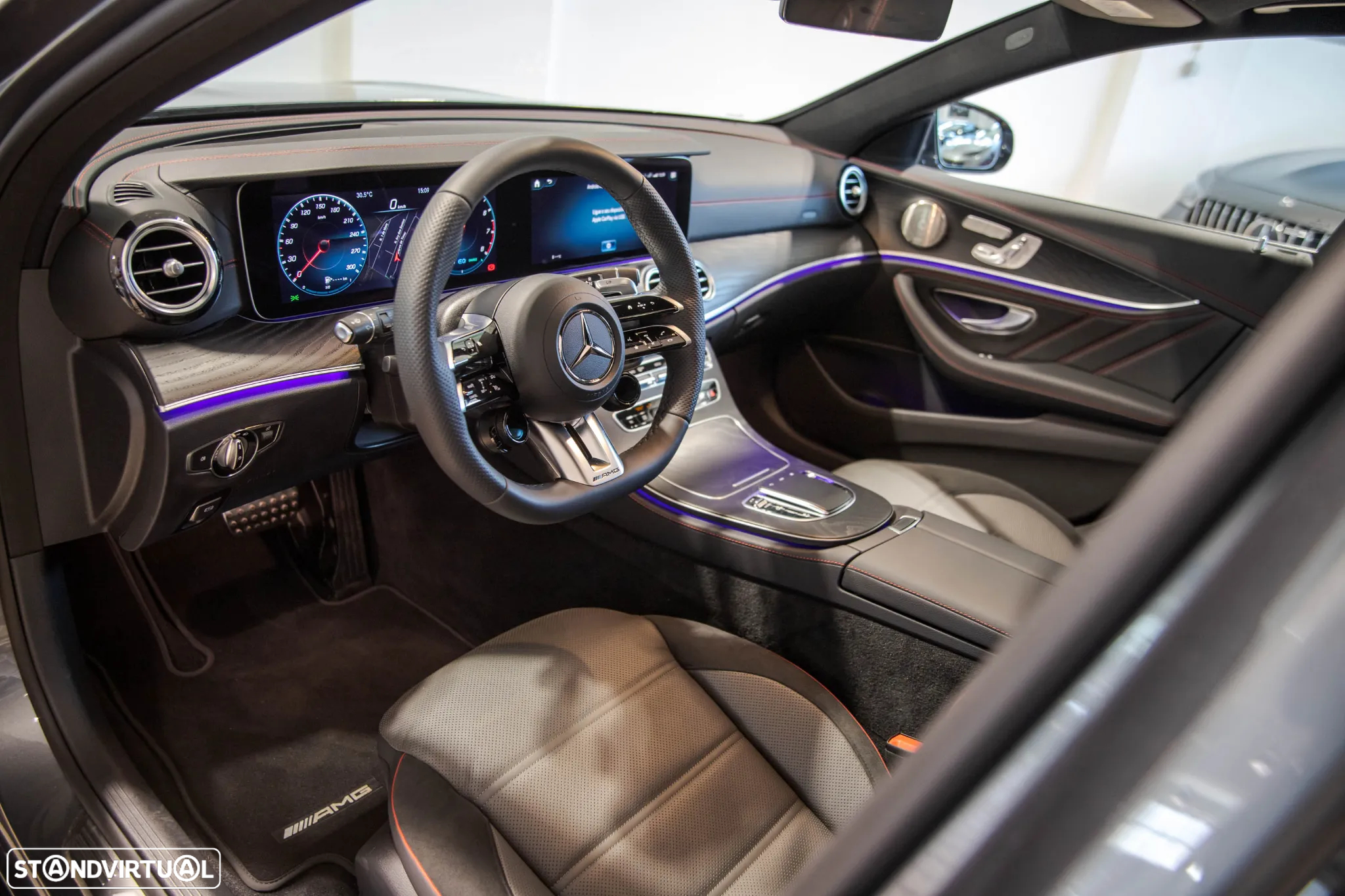 Mercedes-Benz E 53 AMG 4Matic+ - 22