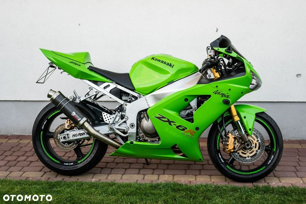 Kawasaki ZX - 3