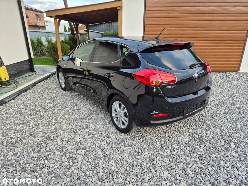 Kia Ceed 1.4 CVVT Vision - 14