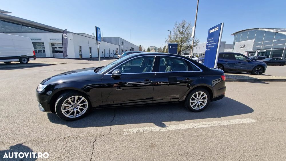 Audi A4 Limuzina - 1