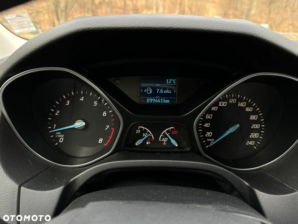 Ford Focus 1.0 EcoBoost STart-Stopp-System TITANIUM - 11