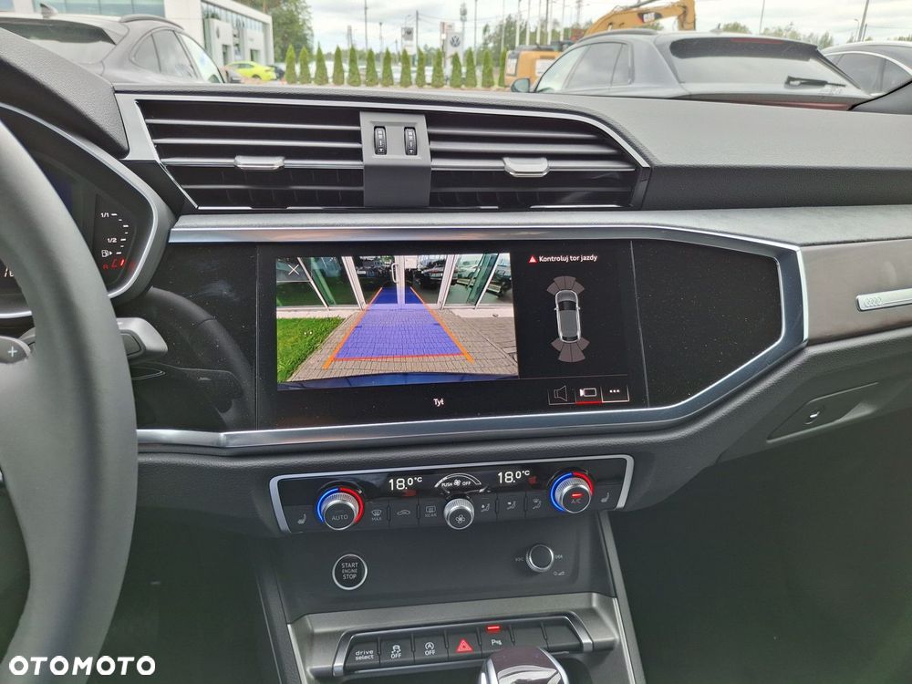 Audi Q3 Sportback - 32