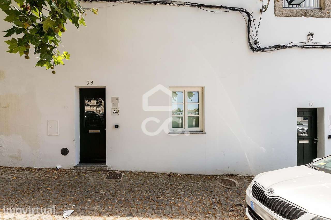 Apartamento T1 de Rés do Chão c/ Jardim e Piscina | Largo dos Penedos, - Grande imagem: 4/37