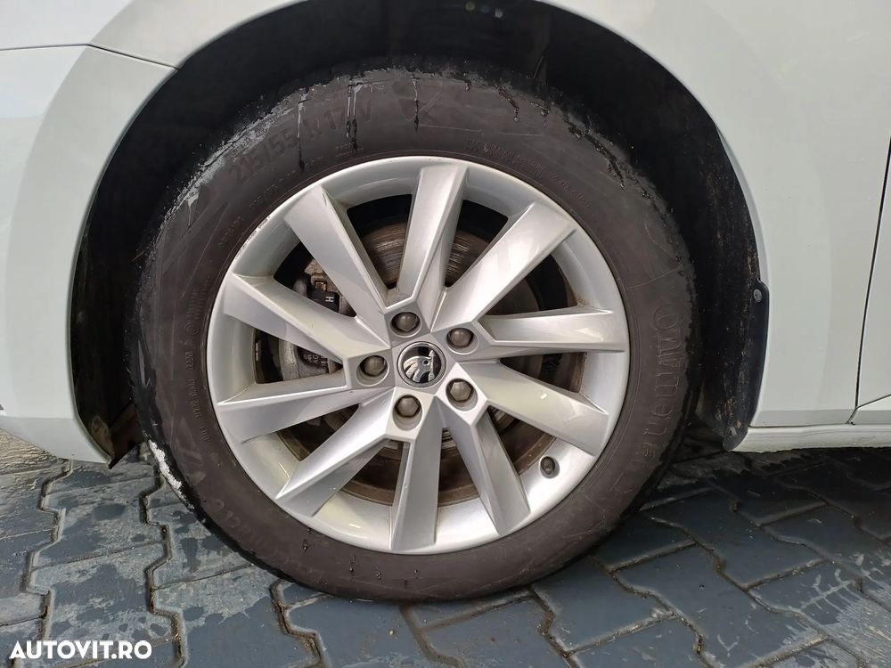 Skoda Superb 1.4 TSI PHEV Ambition - 4