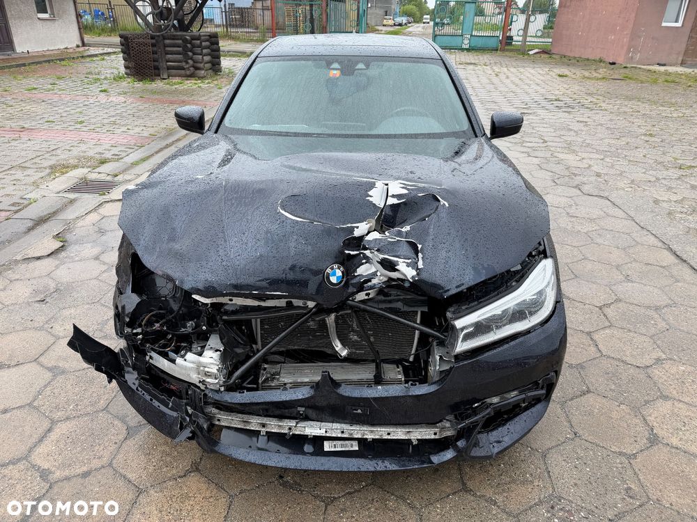 BMW Seria 7 740d xDrive - 8