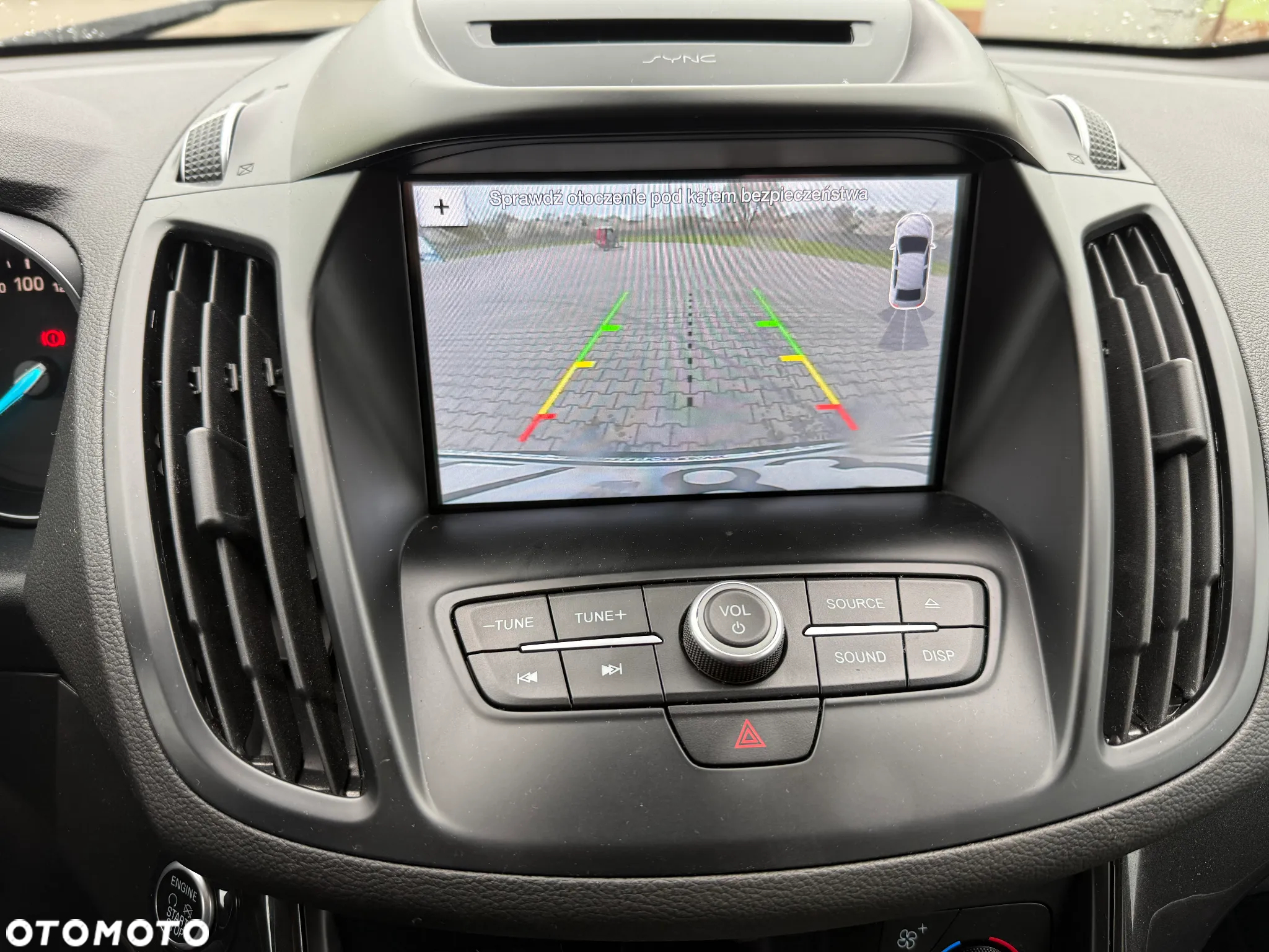 Ford Kuga 1.5 TDCi 2x4 Business Edition - 13