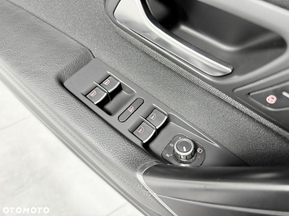 Volkswagen CC 2.0 TSI - 31