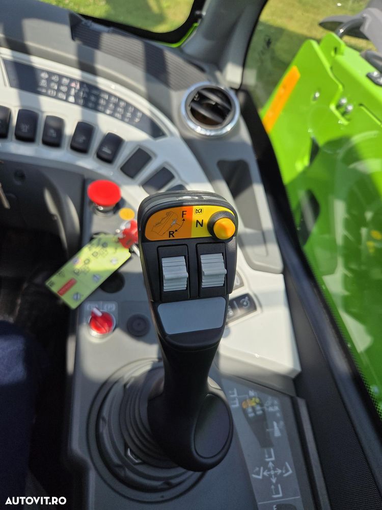 Merlo TF35.7-140, ridica 3,5t la 7m, motor Deutz 140CP, cupa si furci, transmisie 4x4, aer conditionat, Masa operatinala 6800kg, lungime 4,4m, latime 2,3m, produs in ITALIA, garantie 1 an, posibilitate leasing-PROMOTIE 81.900 EUR+Tva - 26