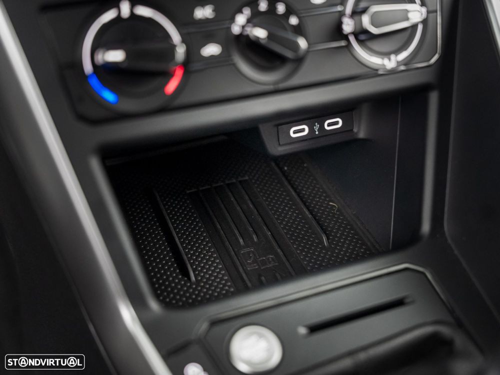 VW Taigo 1.0 TSI Urban - 23