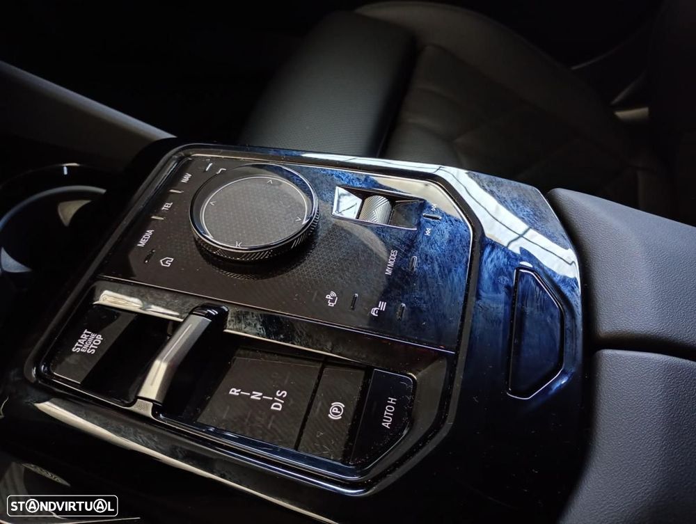 BMW 530 e Pack Desportivo M - 27