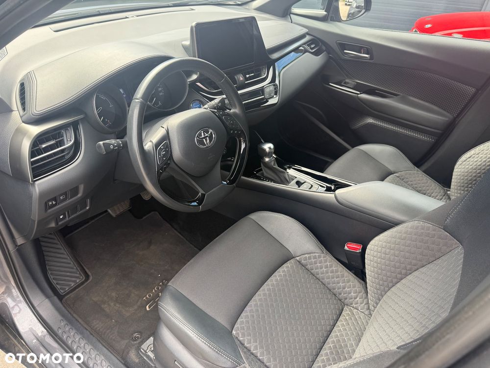 Toyota C-HR Style - 18