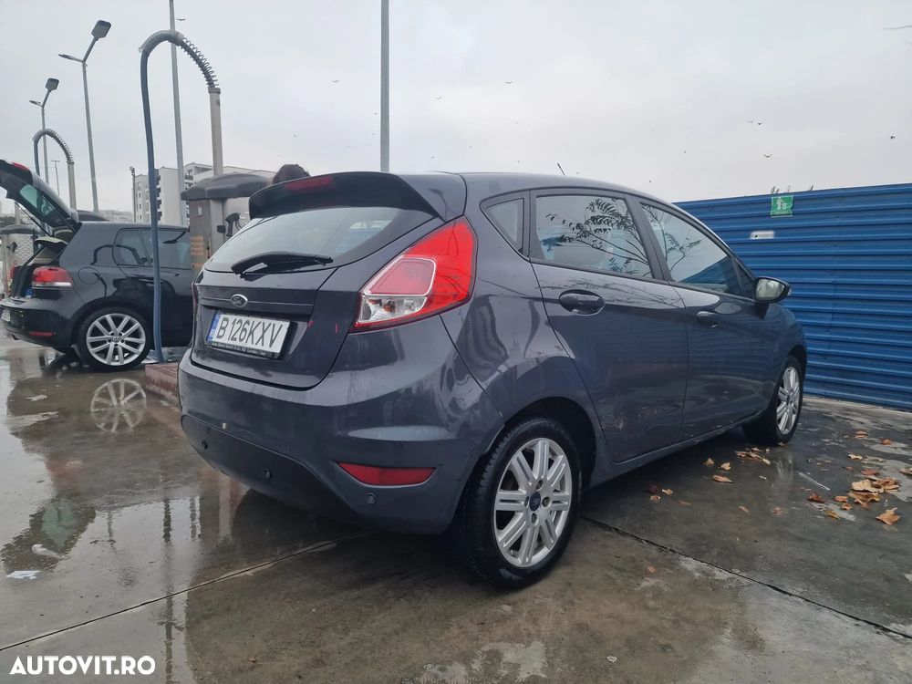 Ford Fiesta - 4