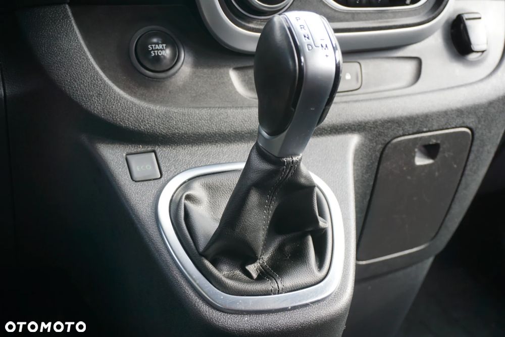 Nissan NV300 - 17