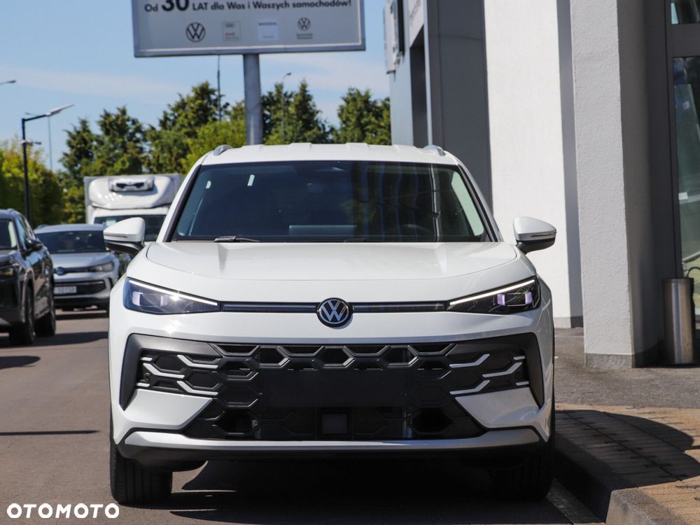 Volkswagen T-Roc - 9