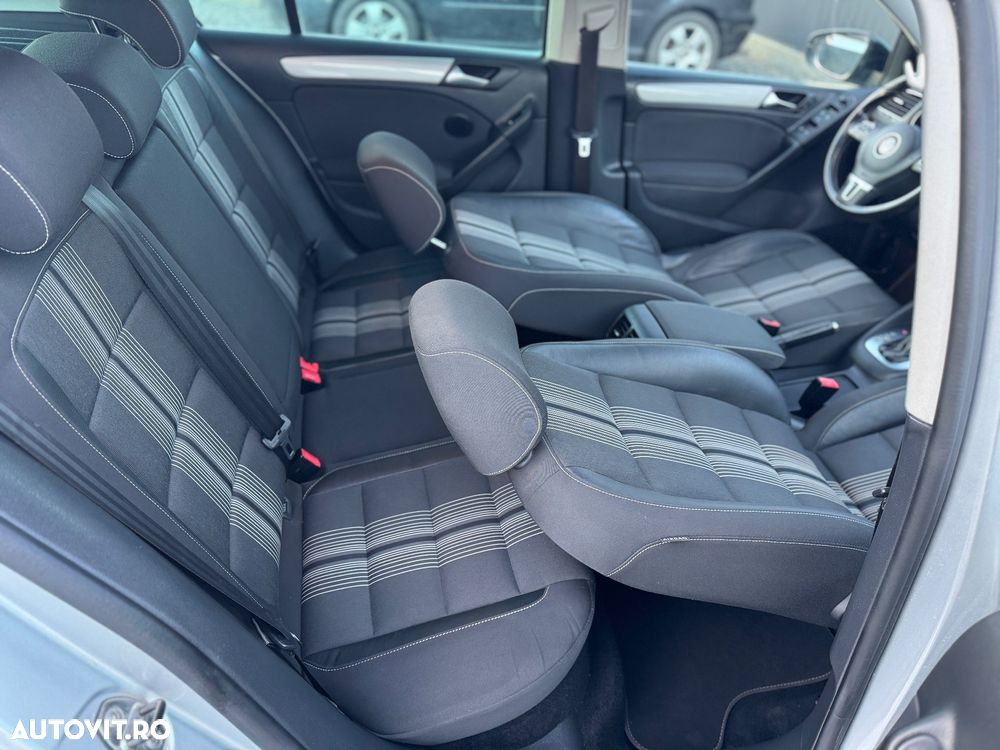 Volkswagen Golf 2.0 TDI DPF DSG MATCH - 14