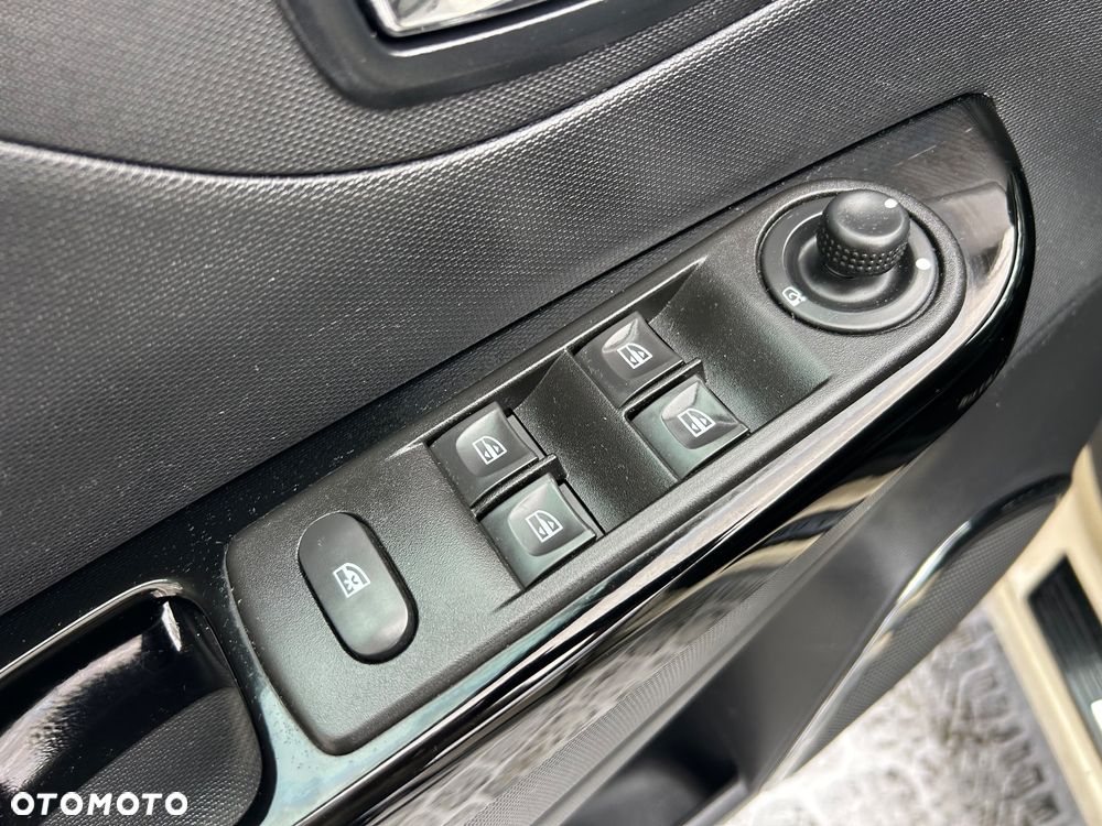 Renault Captur ENERGY dCi 90 Experience - 13