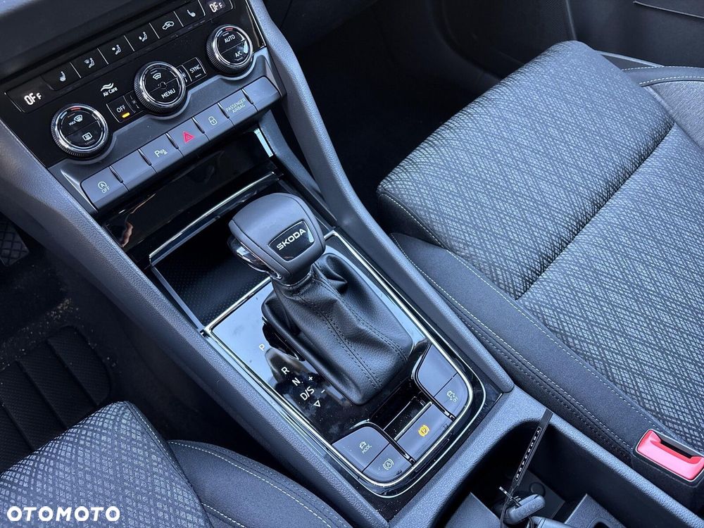 Skoda Karoq 2.0 TDI SCR 4x2 Edition 130 DSG - 16