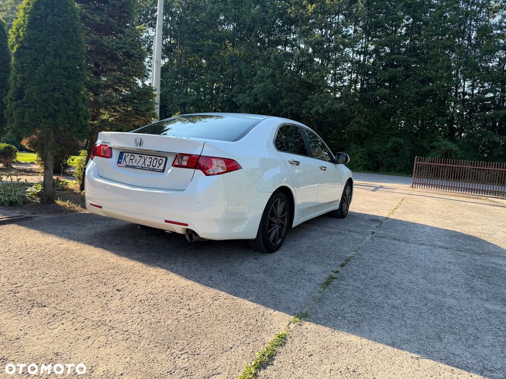 Honda Accord 2.0 Elegance - 1