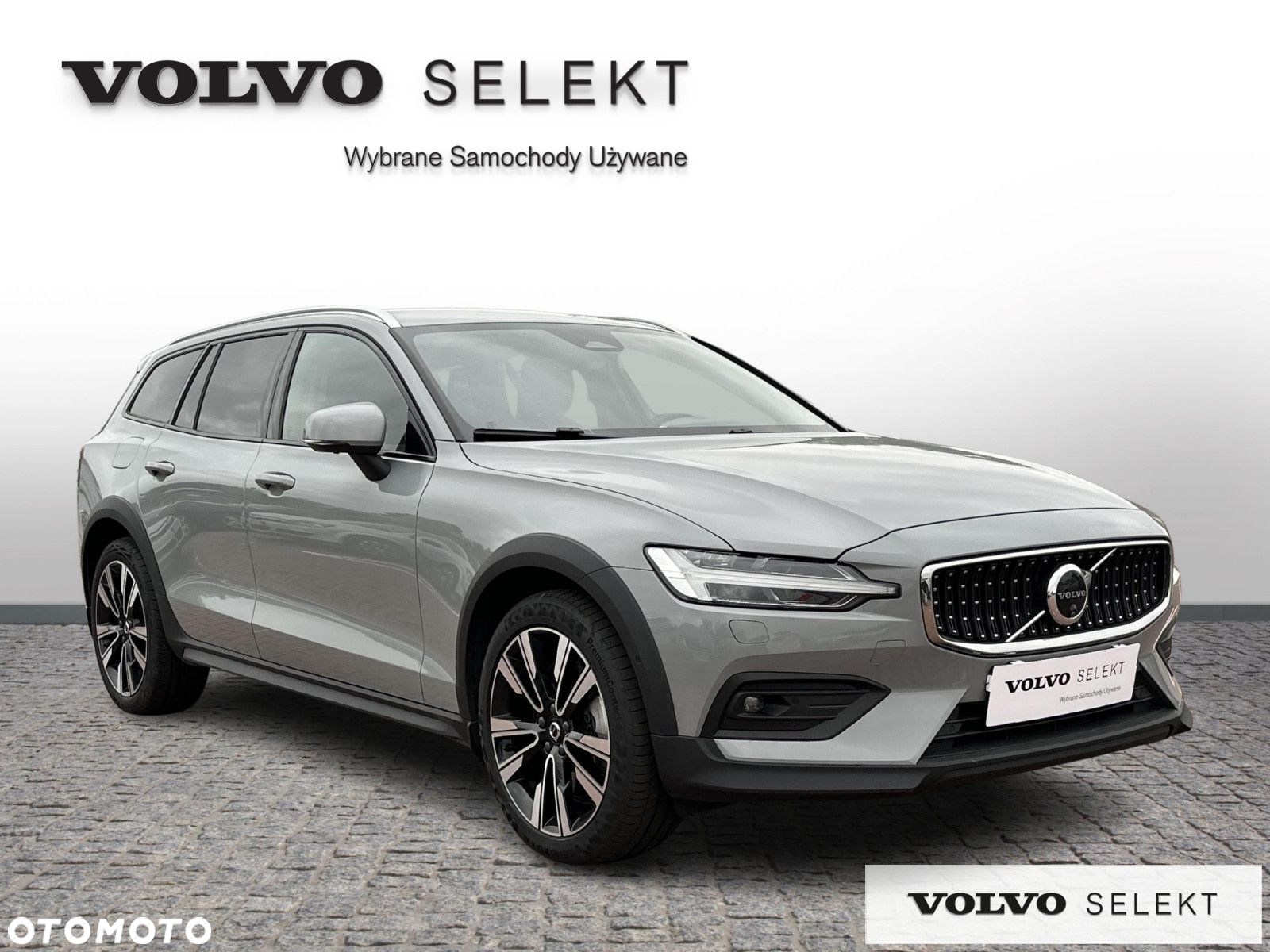 Volvo V60 Cross Country - 8