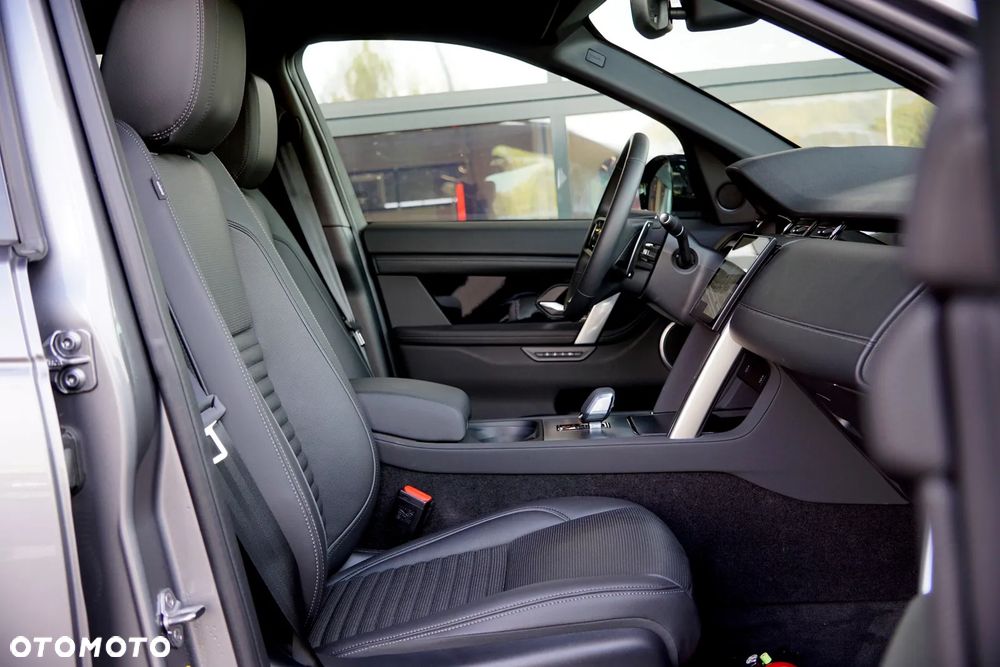 Land Rover Discovery Sport 2.0 D200 mHEV Landmark - 23