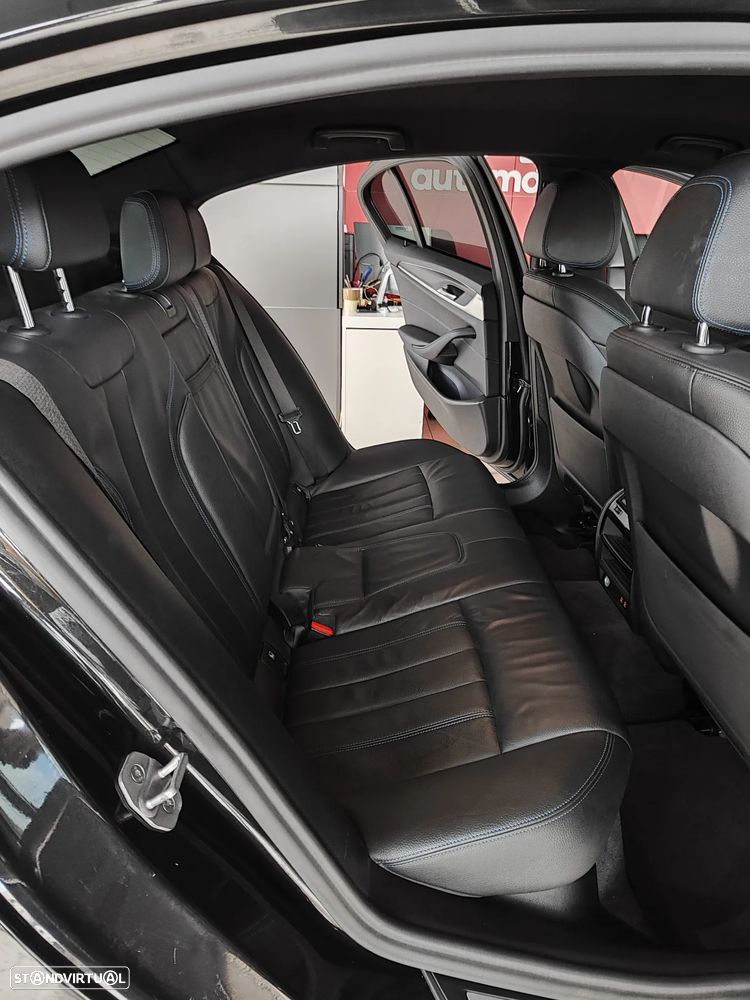 BMW 530 e Pack M - 17