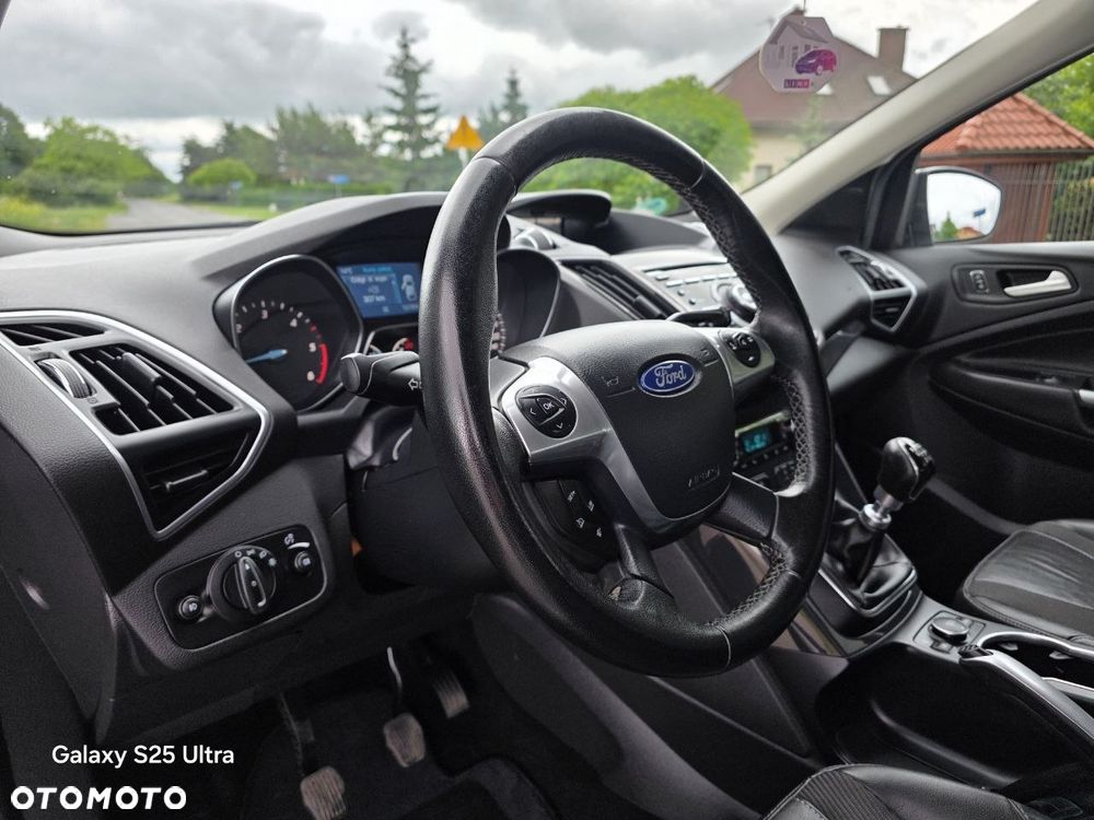 Ford Kuga 2.0 TDCi 4x4 Individual - 25