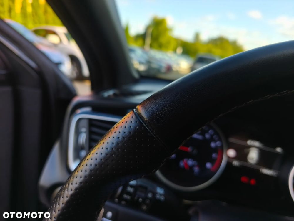 Kia ProCeed 1.0 T-GDI GT Line - 14