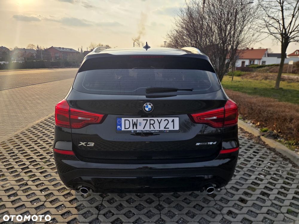 BMW X3 sDrive18d - 7
